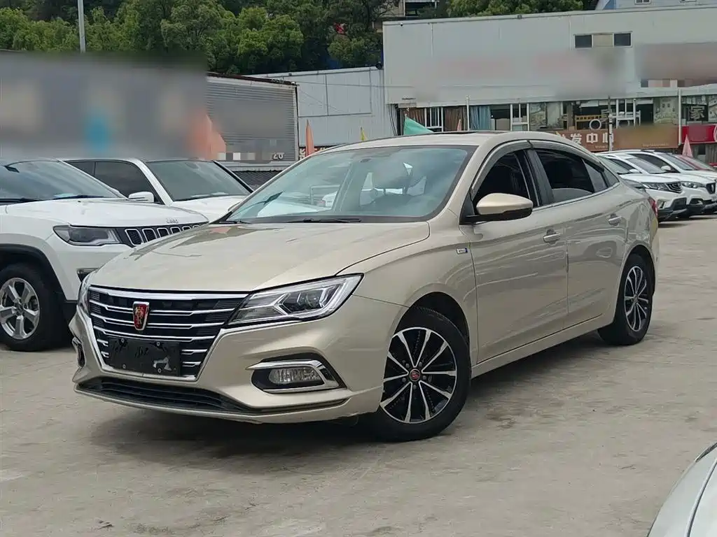 Roewe i5 2020 1.5L Manual 4G Connected Premium Flagship Edition