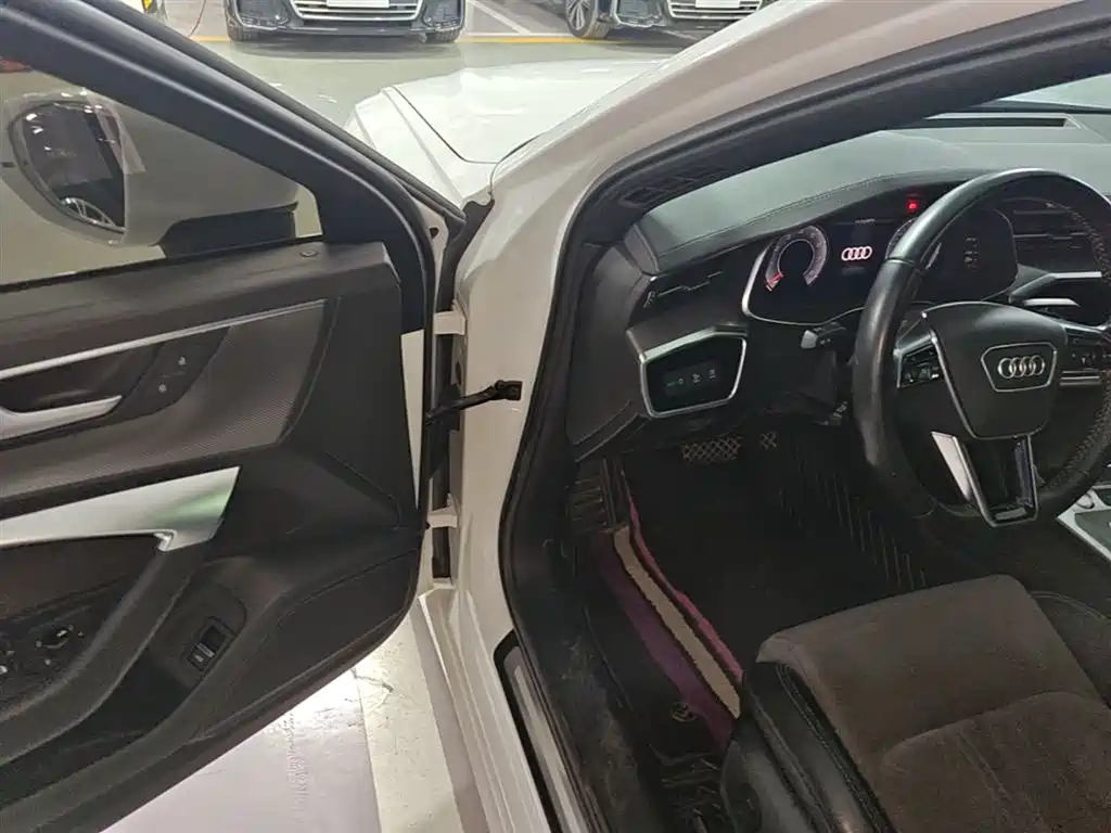 Audi A6L 2019 45 TFSI quattro Premium Dynamic фото 23