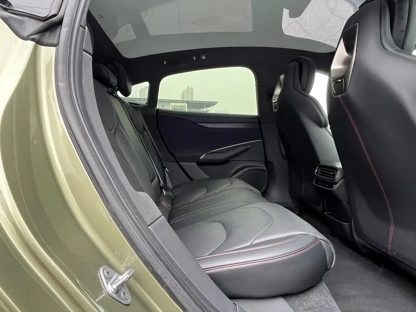 XIAOMI CAR XIAOMI SU7