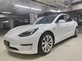 Фото 1 - Tesla Model 3