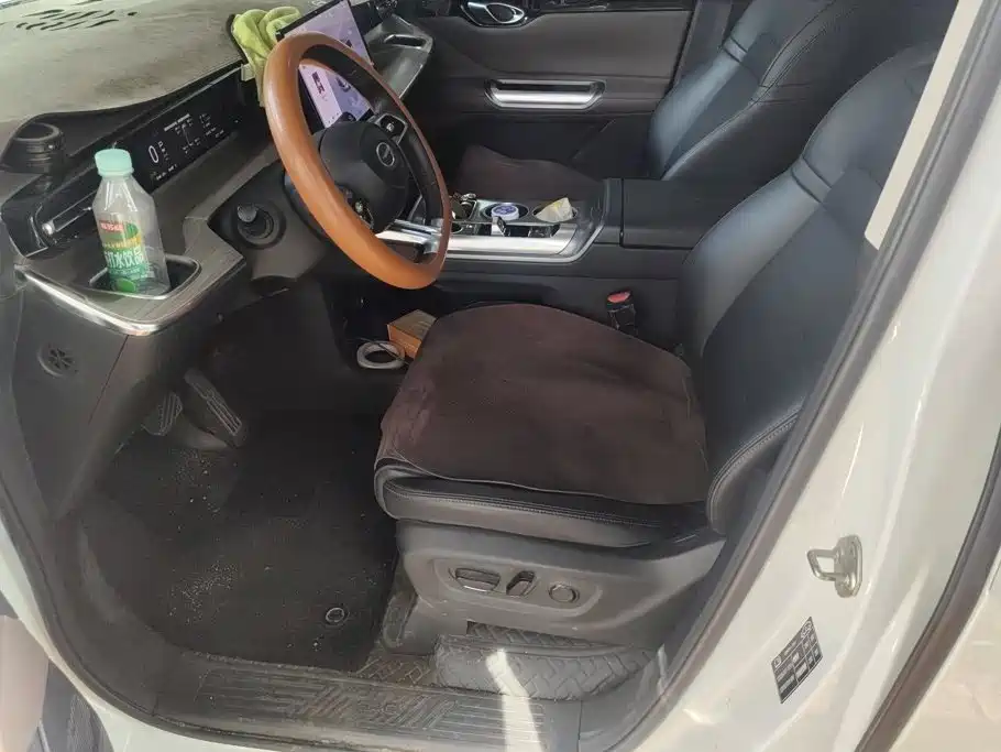GAC Trumpchi Trumpchi E8 2025 2024 Glory Series 2.0L Glory Edition