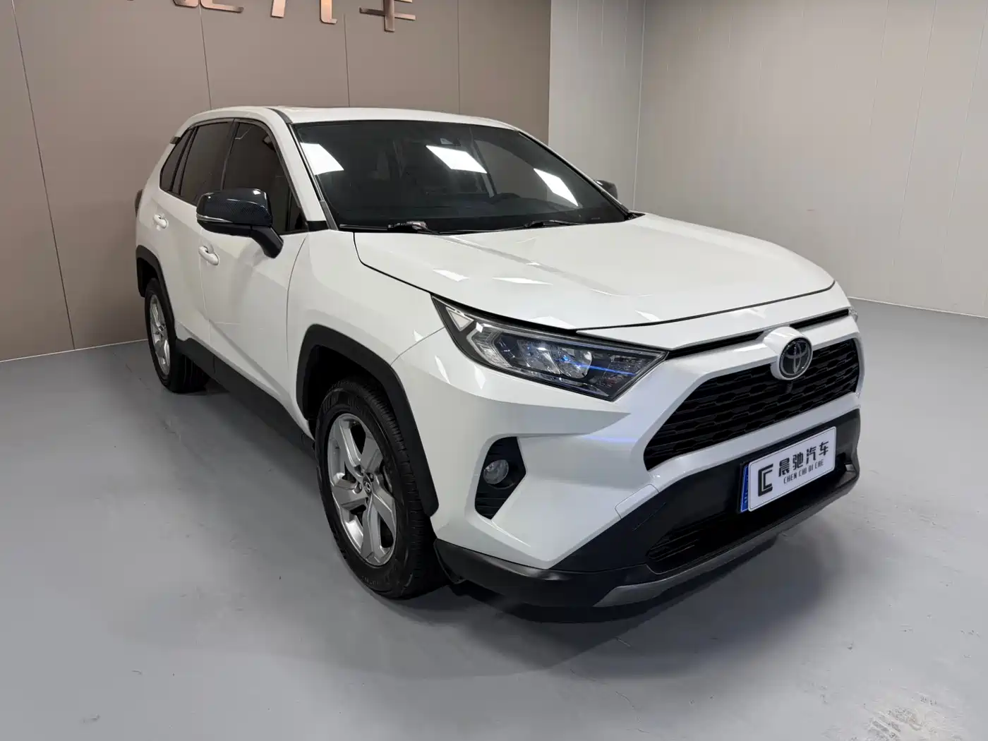 Toyota RAV4 Rongfang 2020 2.0L CVT 2WD Trend Edition фото 3