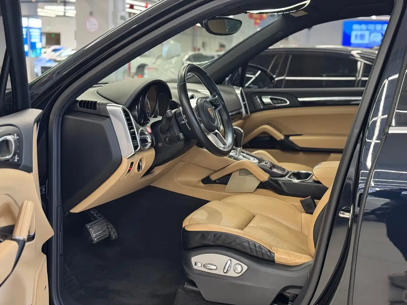 Porsche Cayenne 2016 Cayenne 3.0T фото 7