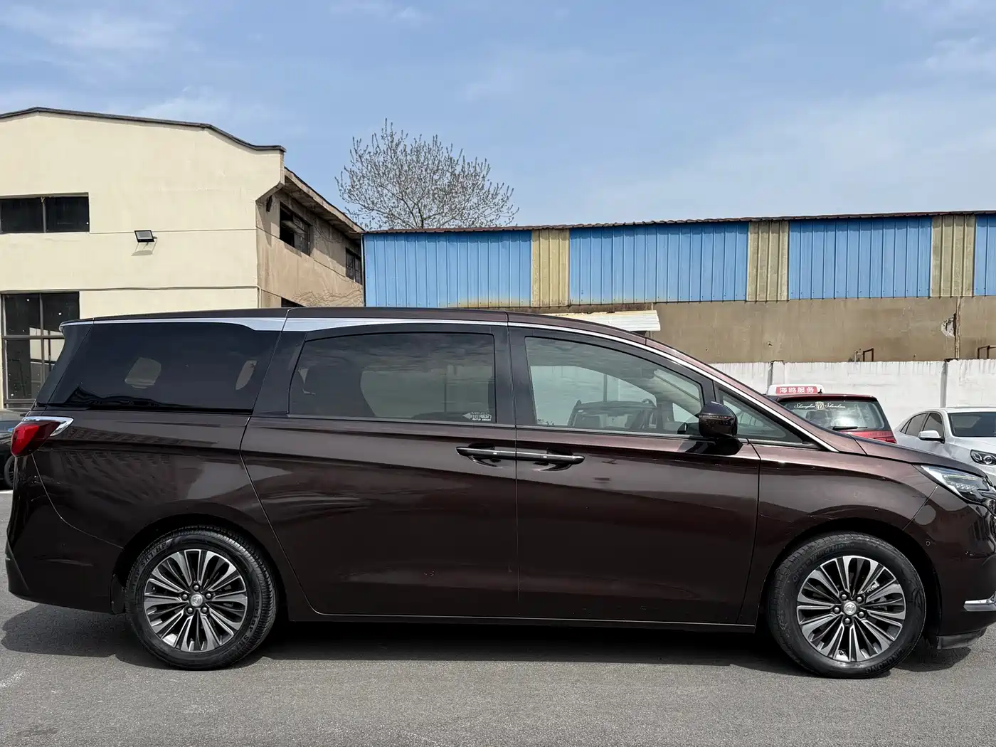 BUICK GL8
