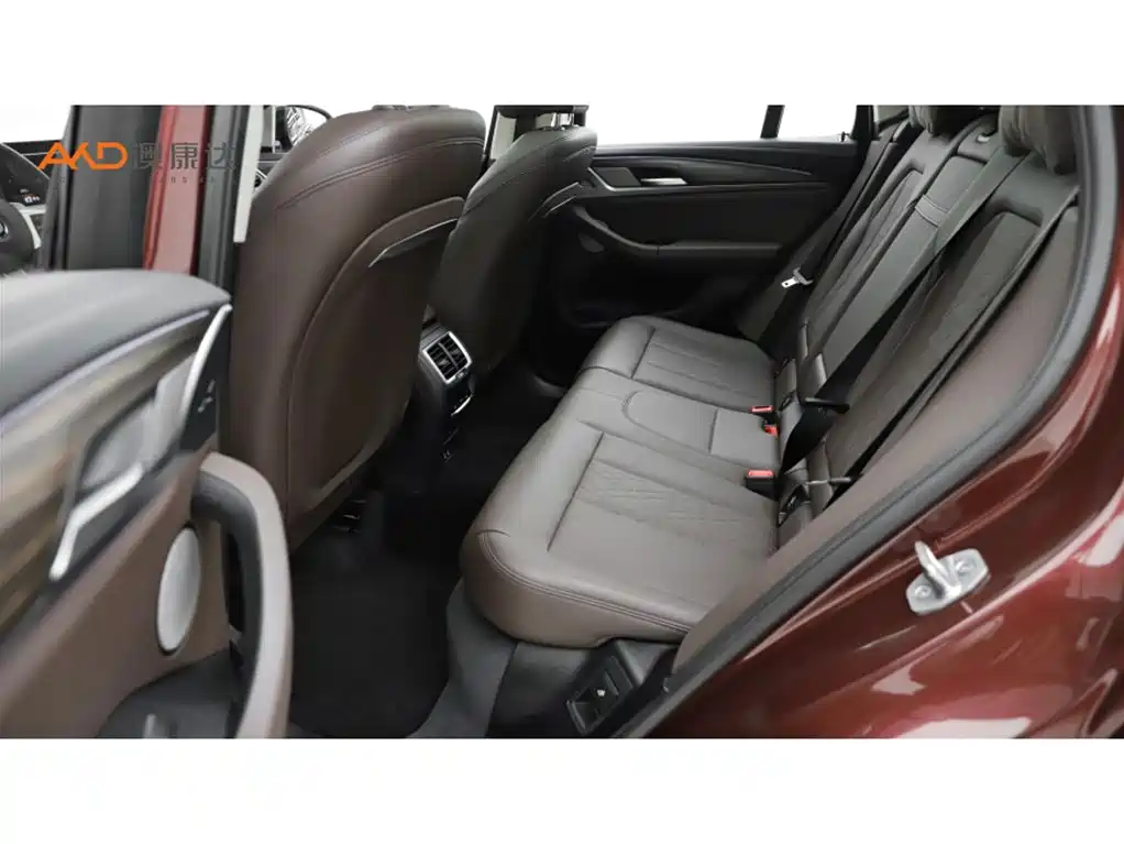 BMW X3 2022 Facelift xDrive30i Leading M Shadow Edition фото 7