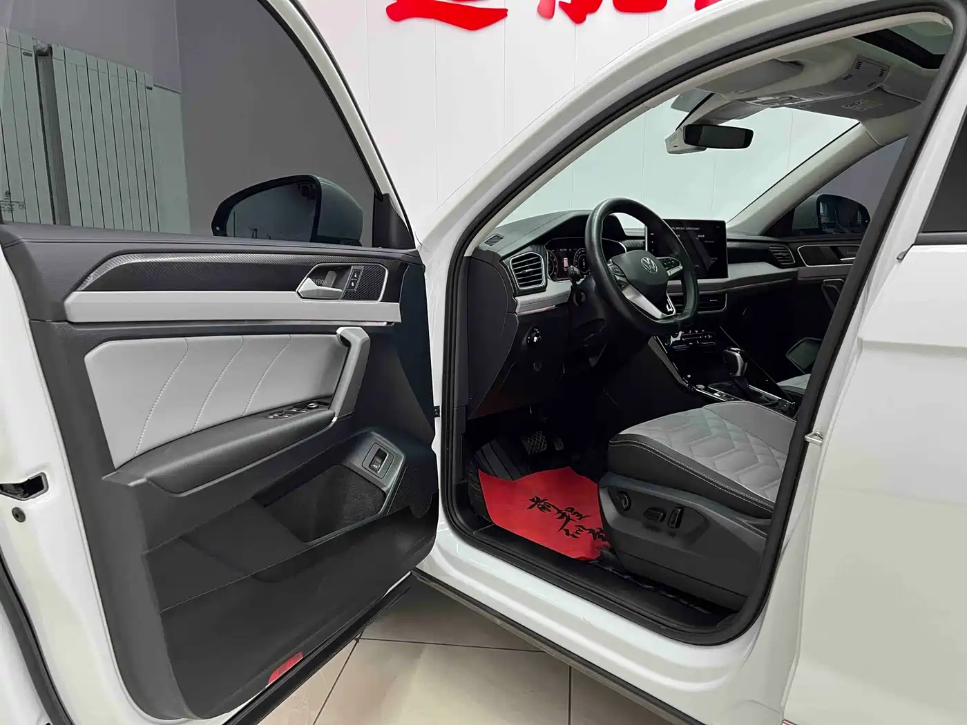 Volkswagen Tayron 2023 280TSI 2WD Luxury Plus Advanced Edition фото 7