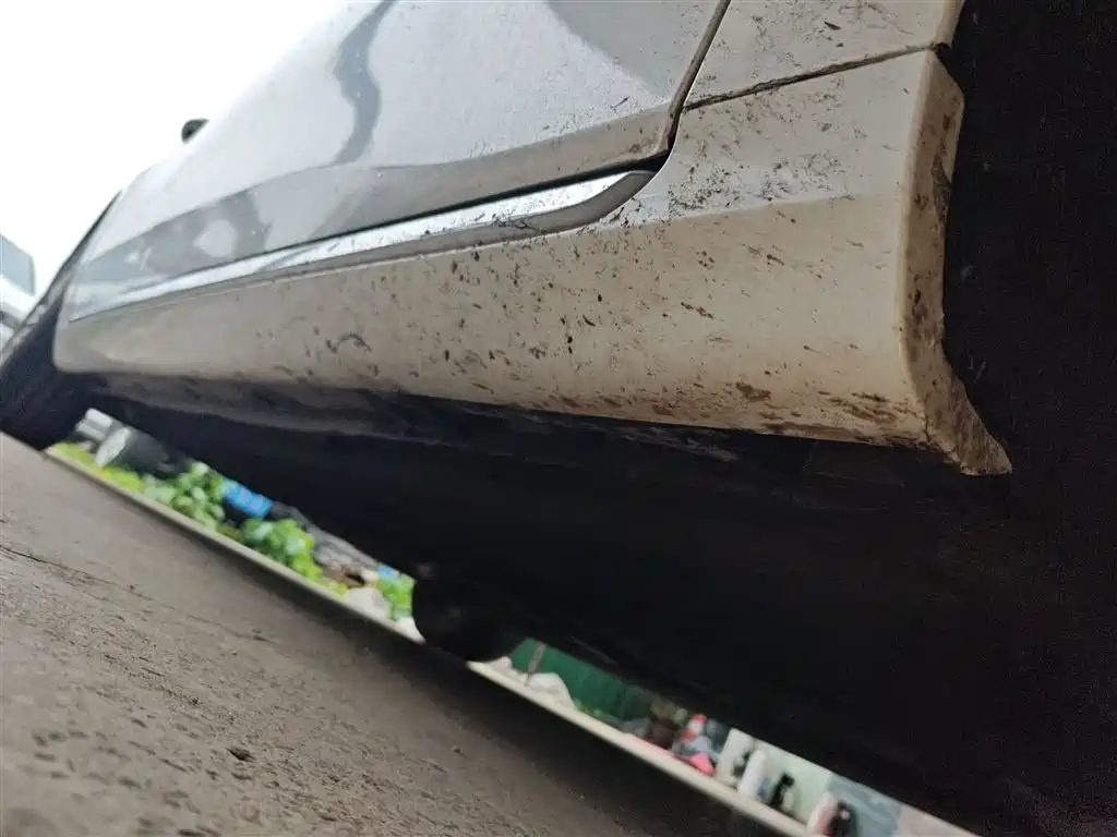Hongqi H5 2023 2.0T Auto Smart Connect Flag Enjoy фото 19