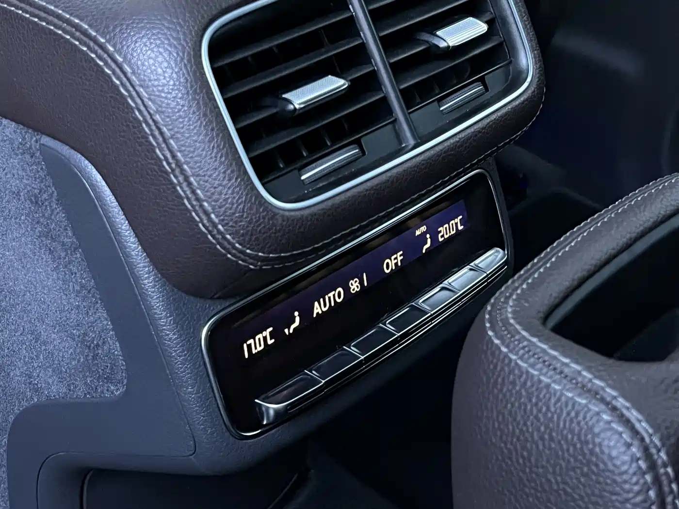 Mercedes-Benz GLE 2020 Facelift GLE 450 4MATIC Luxury фото 17