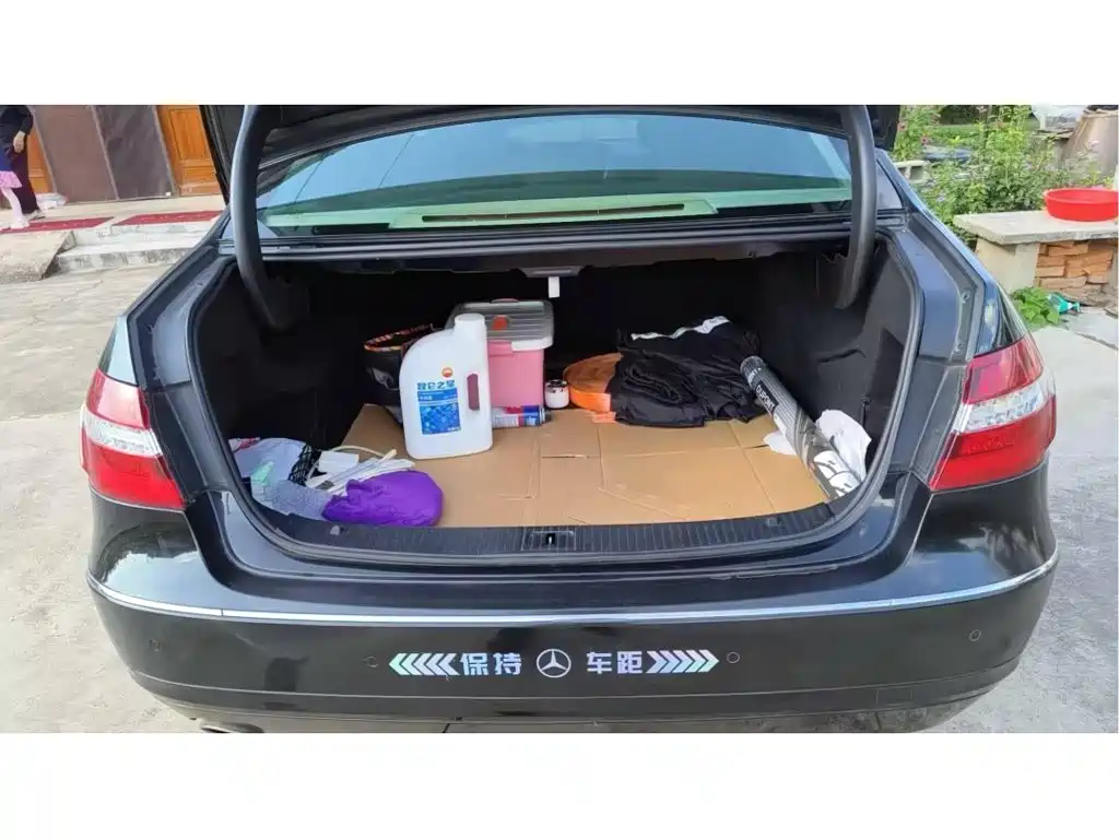 Mercedes-Benz E-Class 2011 2011 E 200 L CGI Elegance