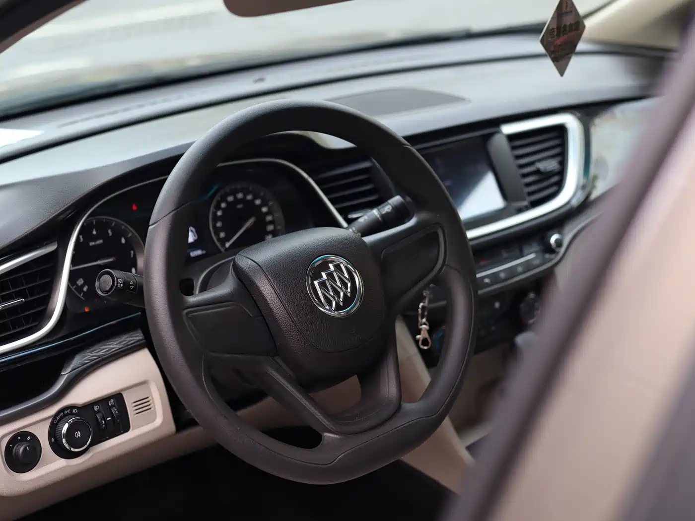 Photo 14 - Buick Excelle