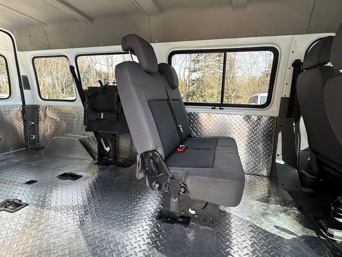 Jiangling Tesun 2022 2021 Model 2.8T Space King Standard Edition Long Wheelbase Medium-High Roof Single Rear Tire-Step 6-Seater Diesel China VI JX493