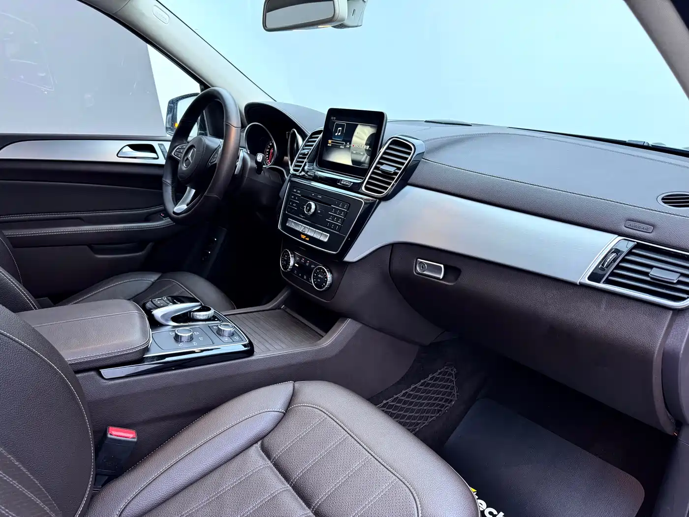 Mercedes-Benz GLS 2016 GLS 400 4MATIC Dynamic фото 14