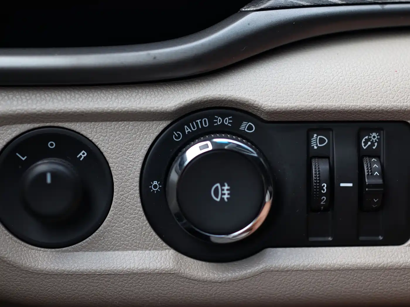 Photo 12 - Buick Excelle