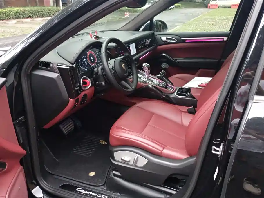 Porsche Cayenne 2011 Cayenne 3.0T фото 9