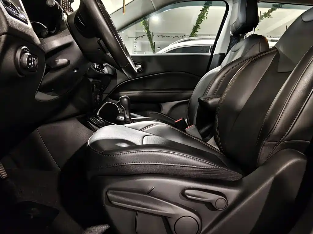 Jeep Compass 2021 2020 220T Automatic Elite Edition