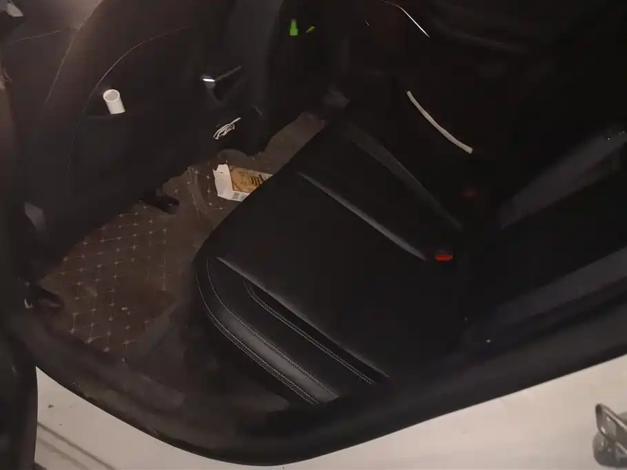 GEELY AUTOMOBILE EMGRAND