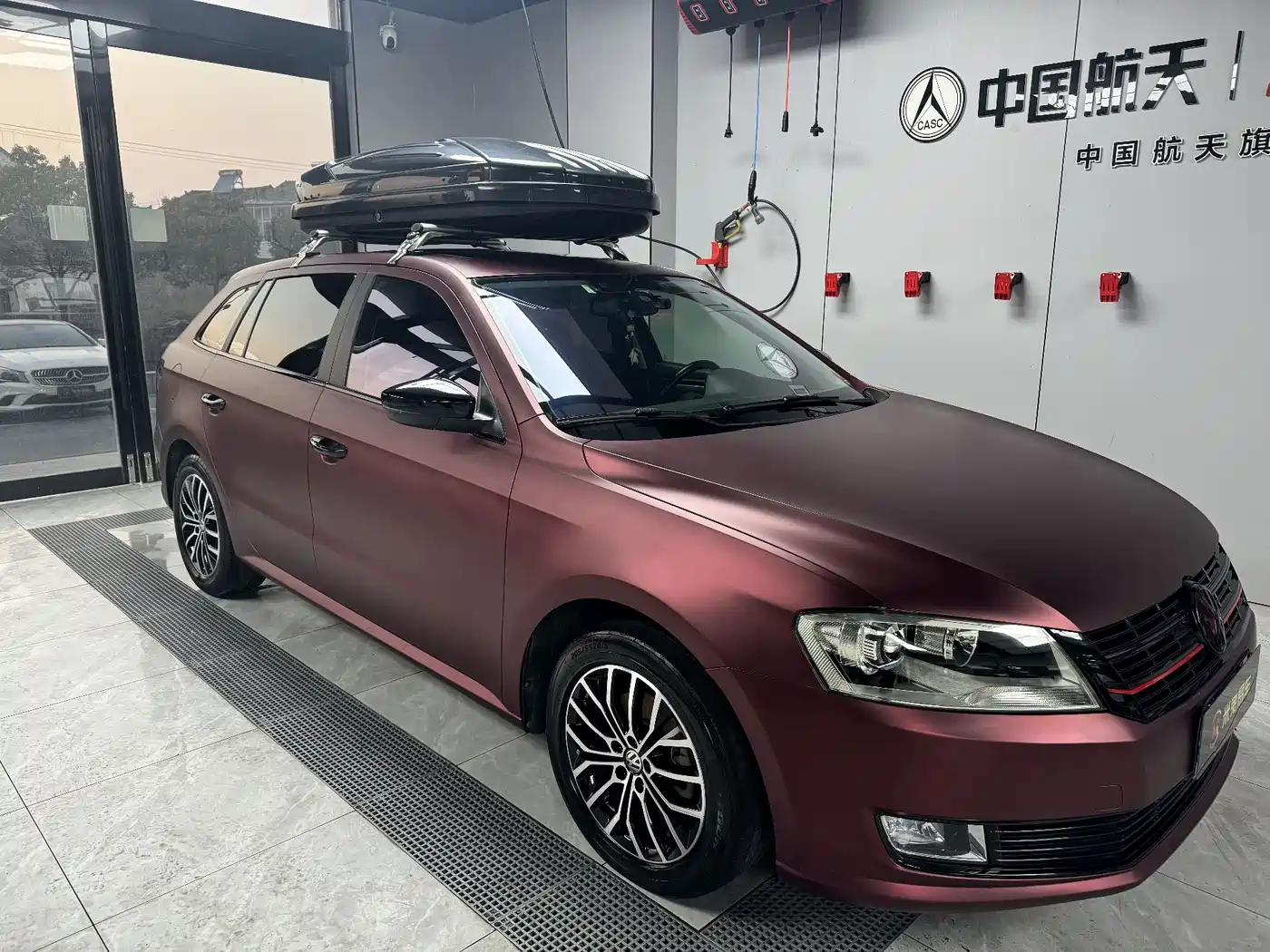 Volkswagen Lavida Tour 2013 1.4TSI Automatic Luxury фото 3