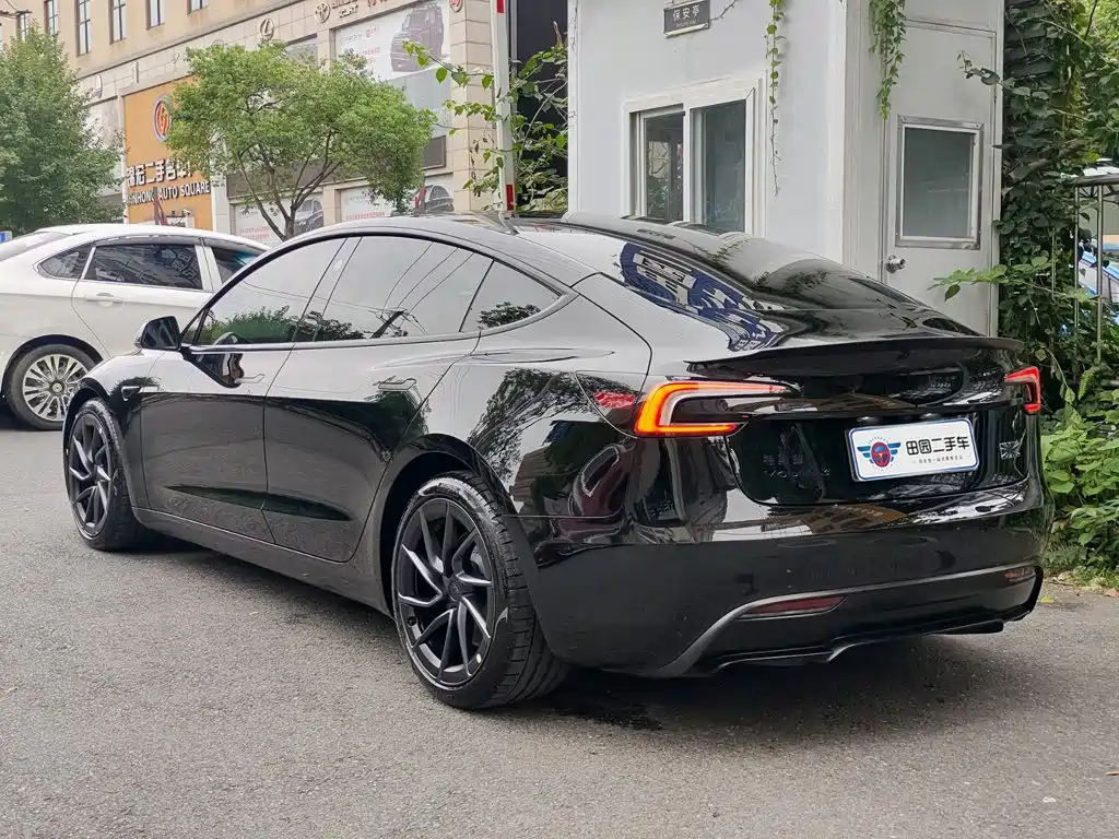 2026 Tesla Model 3