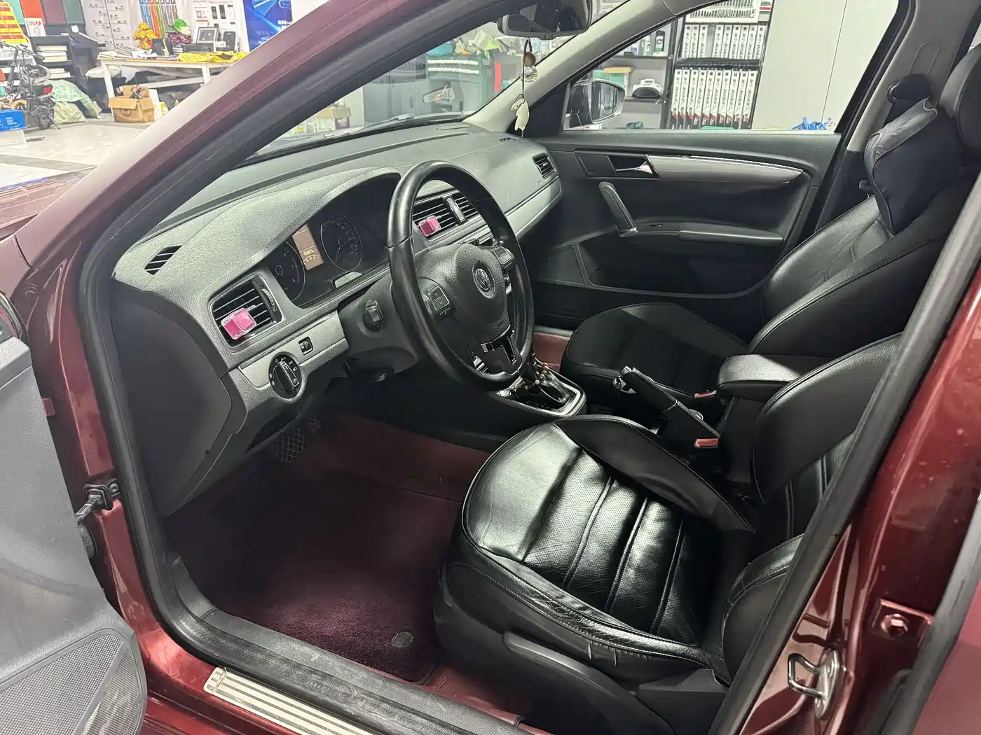 Volkswagen Lavida Tour 2013 1.4TSI Automatic Luxury фото 5