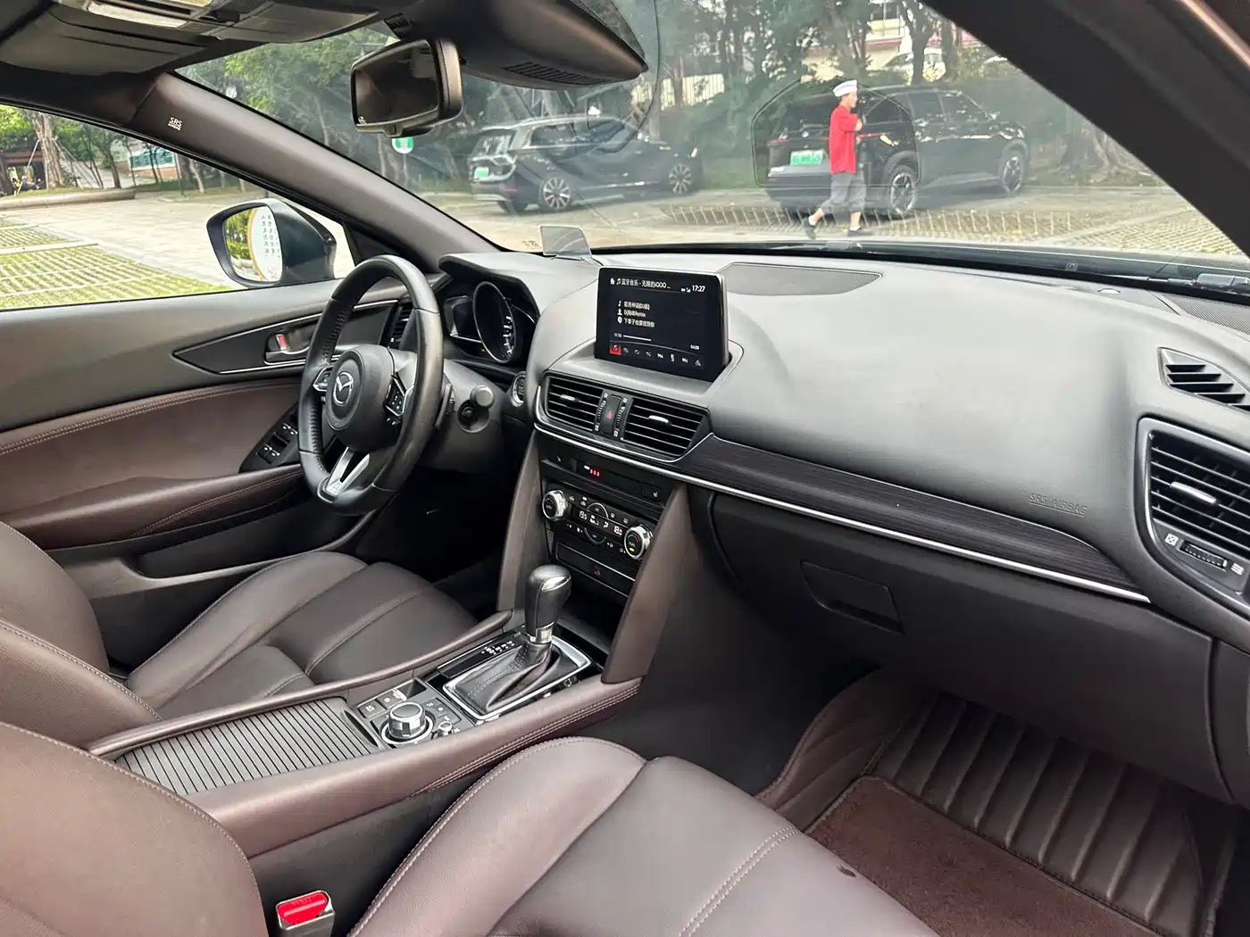 Photo 32 - Mazda CX-4