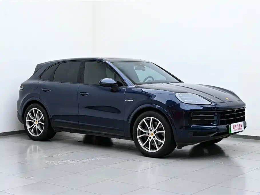 PORSCHE CAYENNE NEW ENERGY