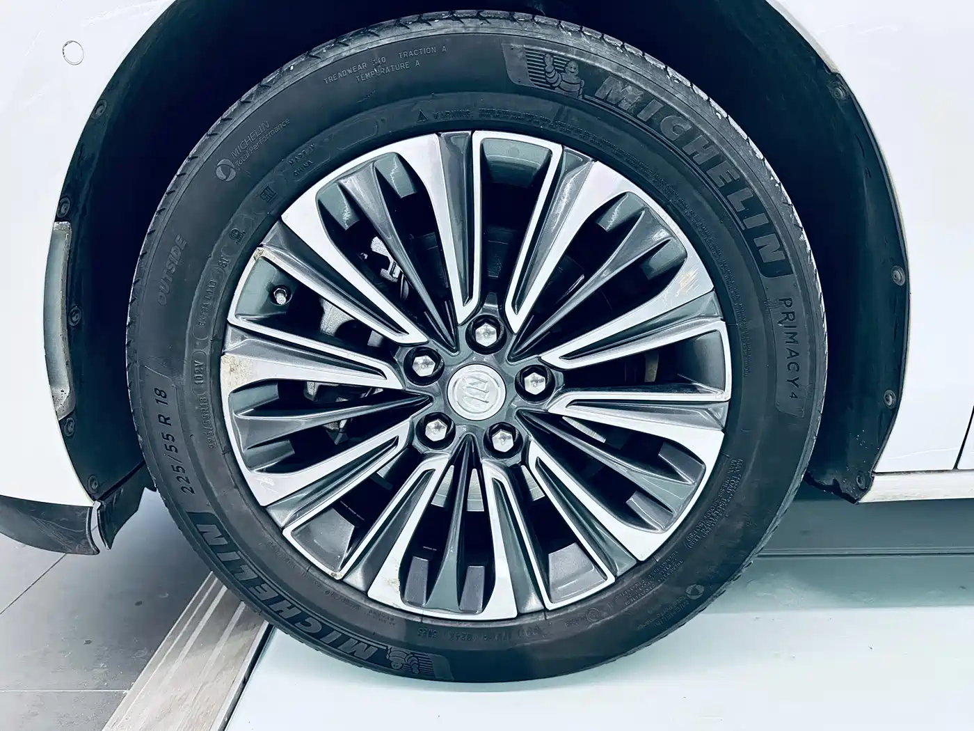 Buick GL8 2021 ES Landlord 653T Luxury фото 31
