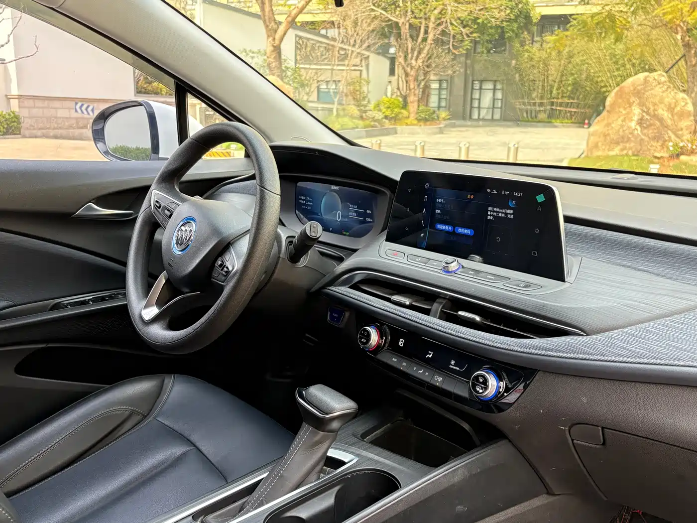 BUICK SLIGHTLY BLUE 6