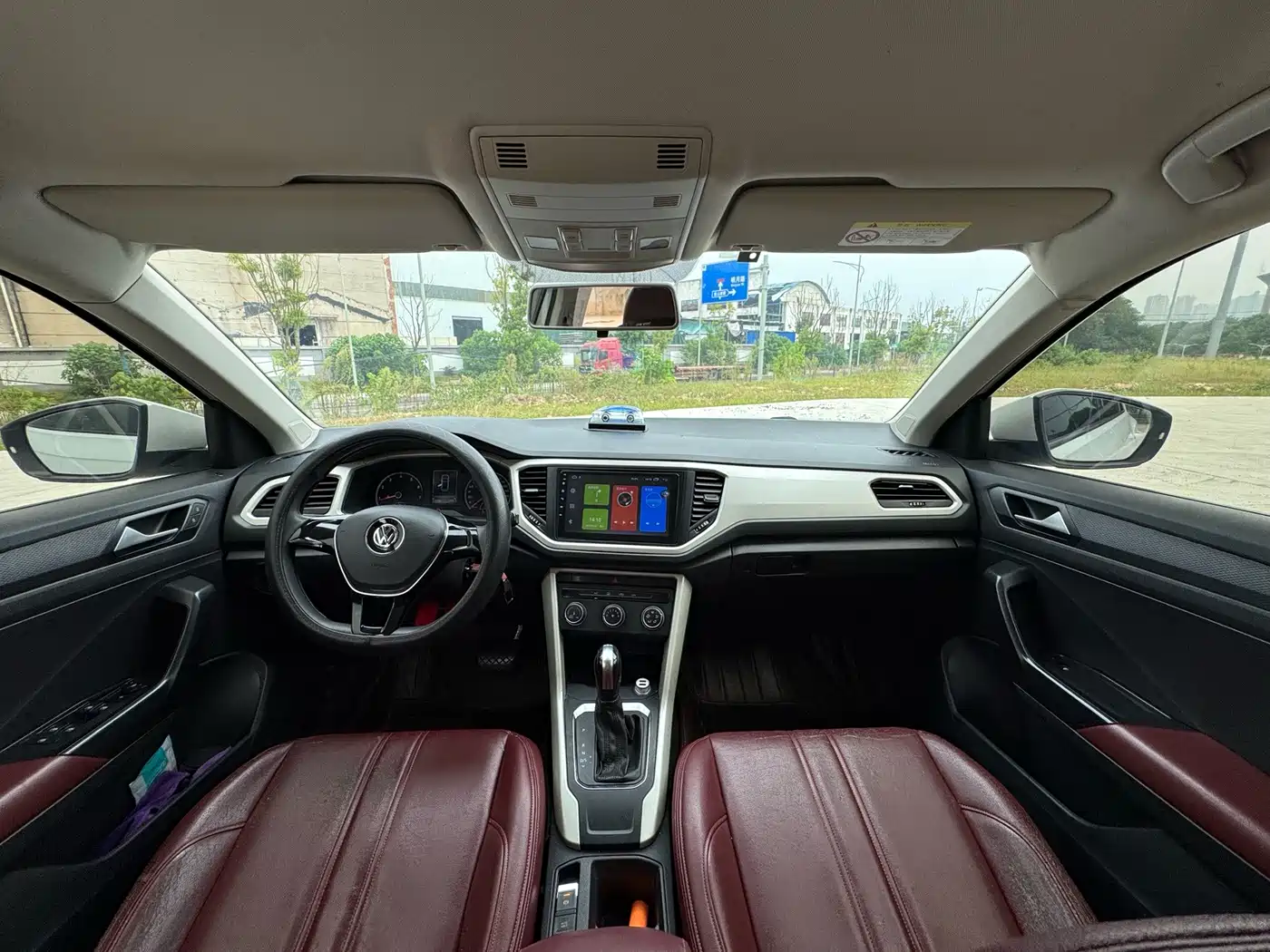 Фото 7 - Volkswagen T-ROC