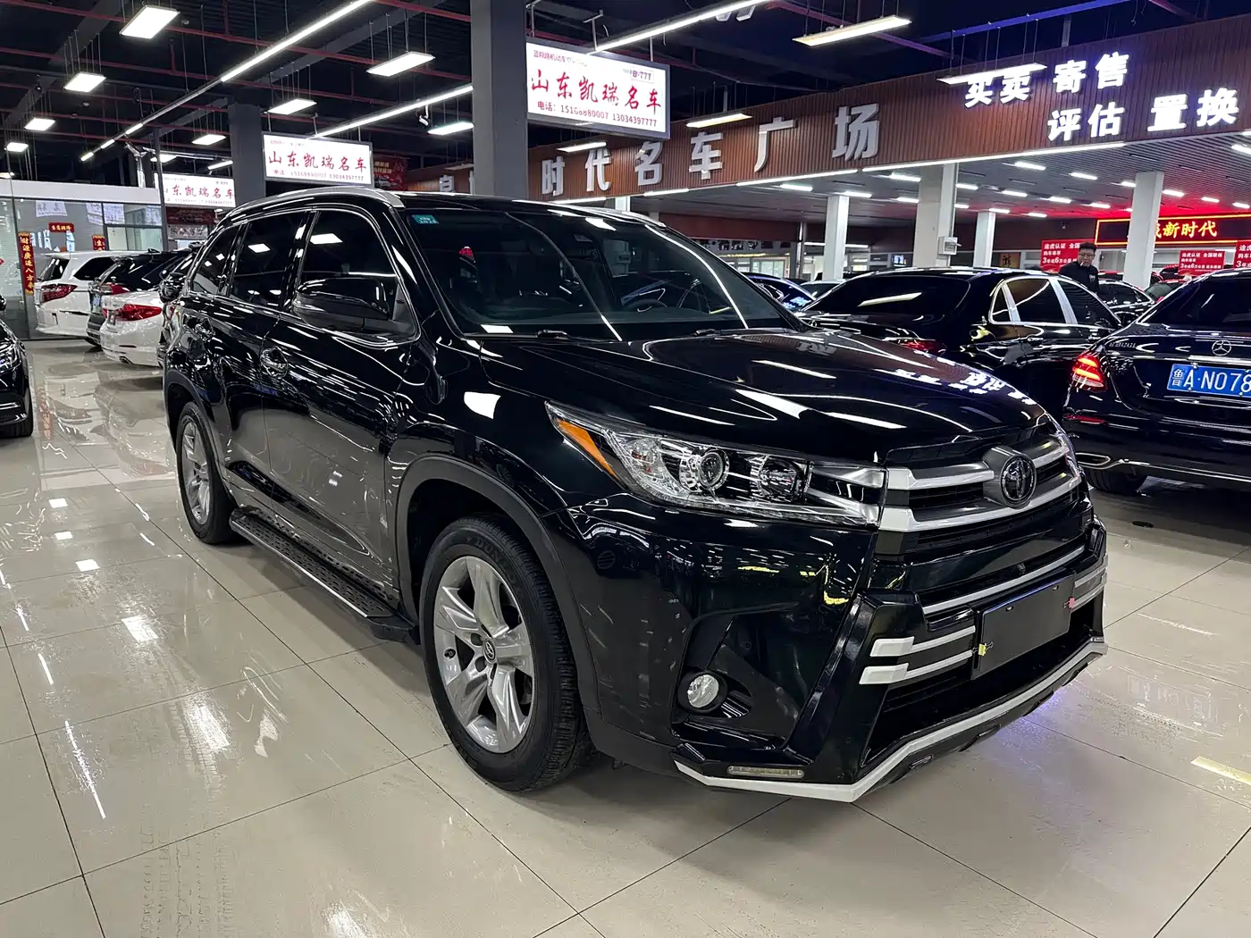 Toyota Highlander 2021 2.0T AWD Luxury 7-Seater фото 2