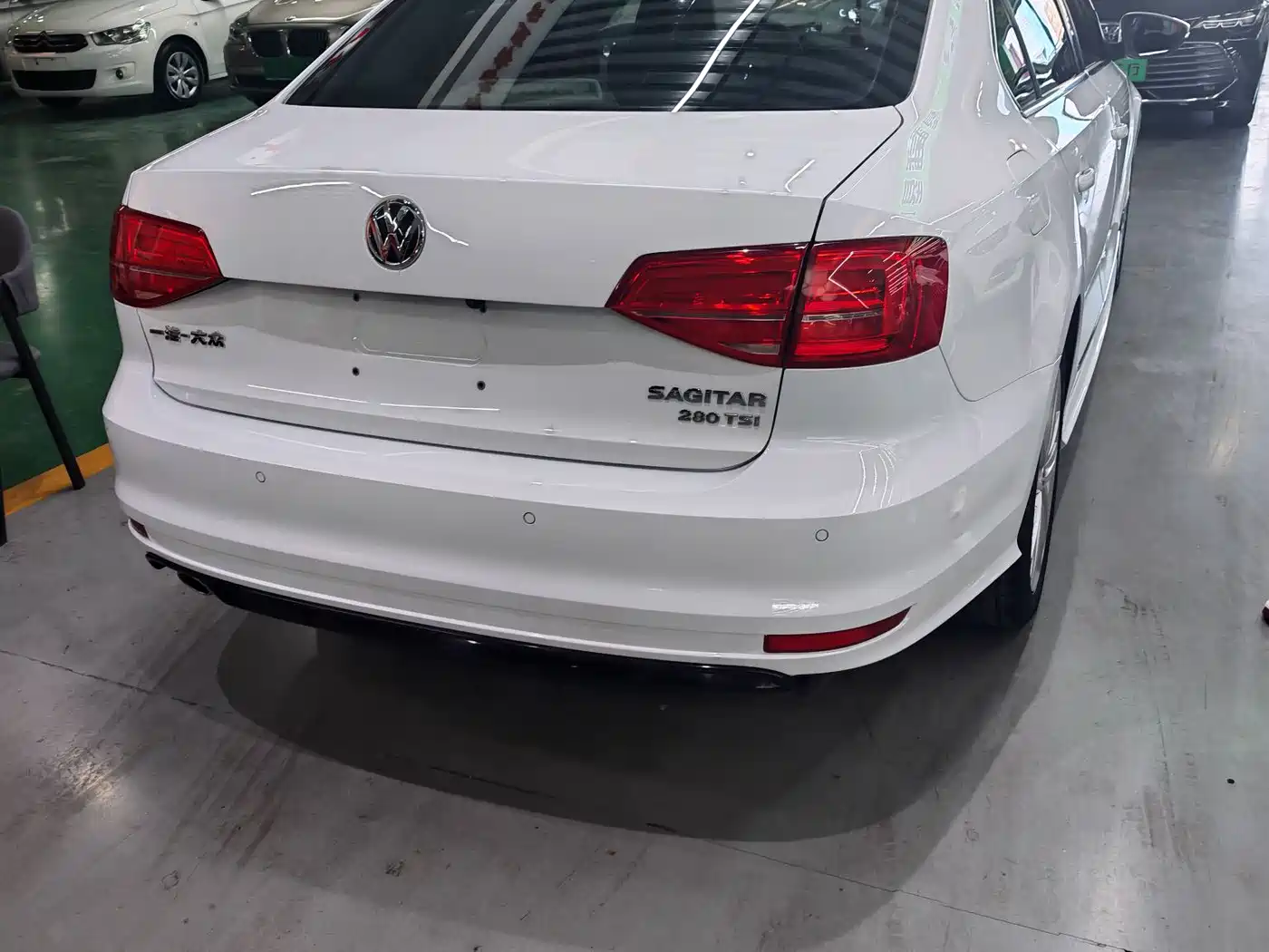 Volkswagen Sagitar 2018 280TSI DSG Spark Edition фото 5