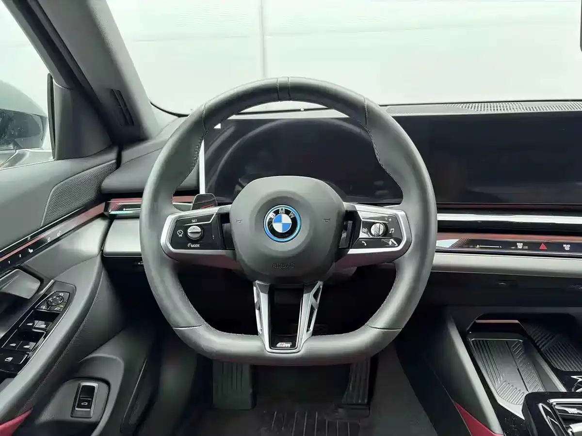 BMW i5 2025 2024 eDrive 35L M Sport Package