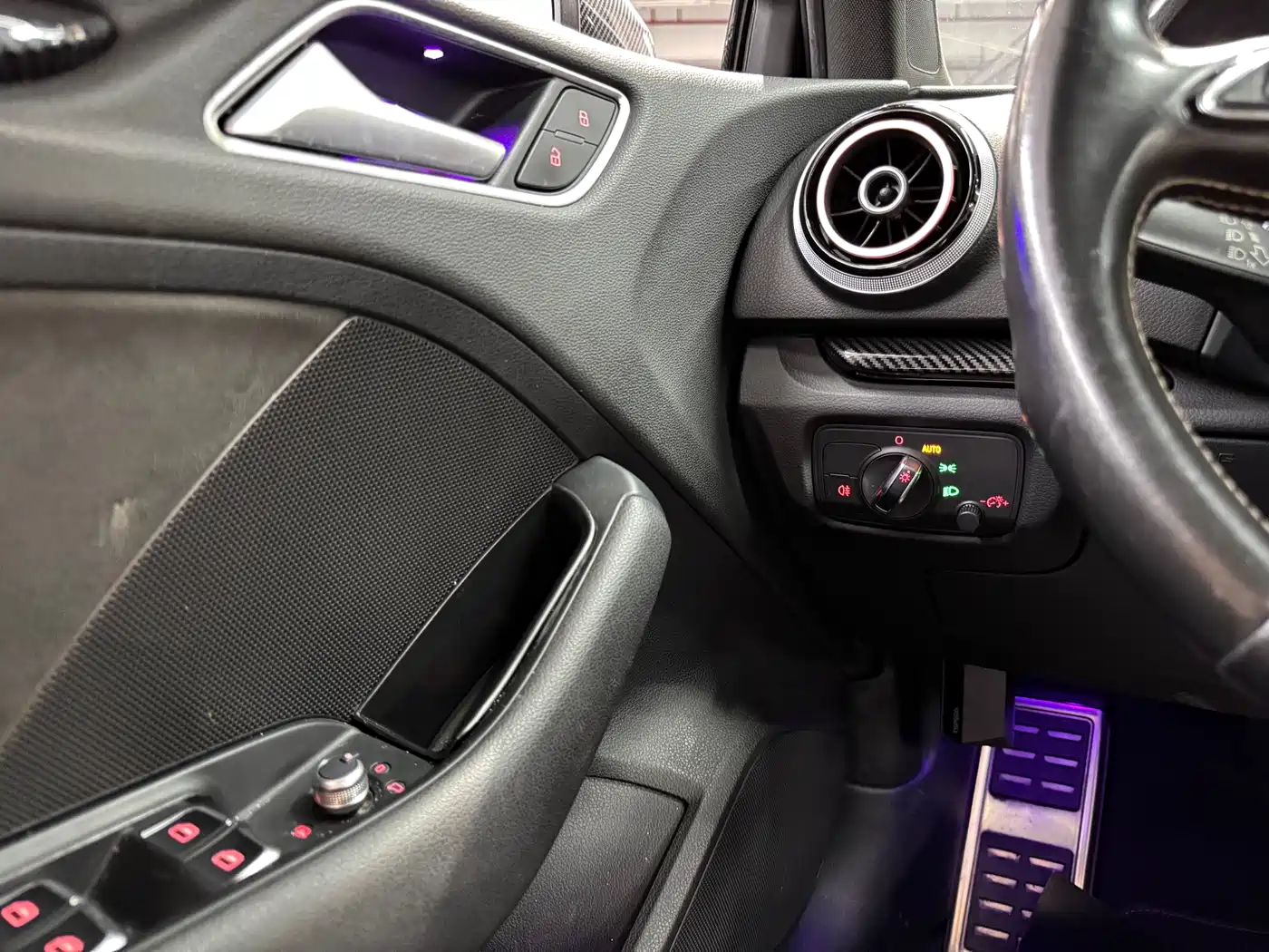 Audi S3 2015 S3 2.0T Limousine фото 8
