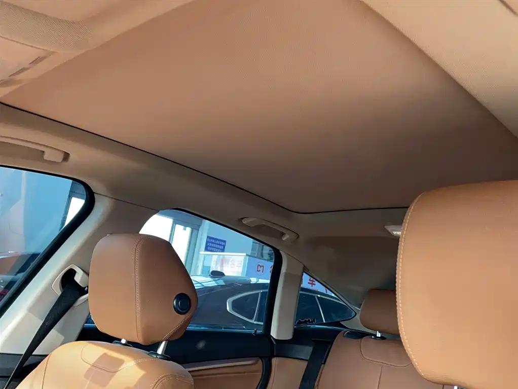 BMW 3 Series GT 2016 320i Design Package фото 11
