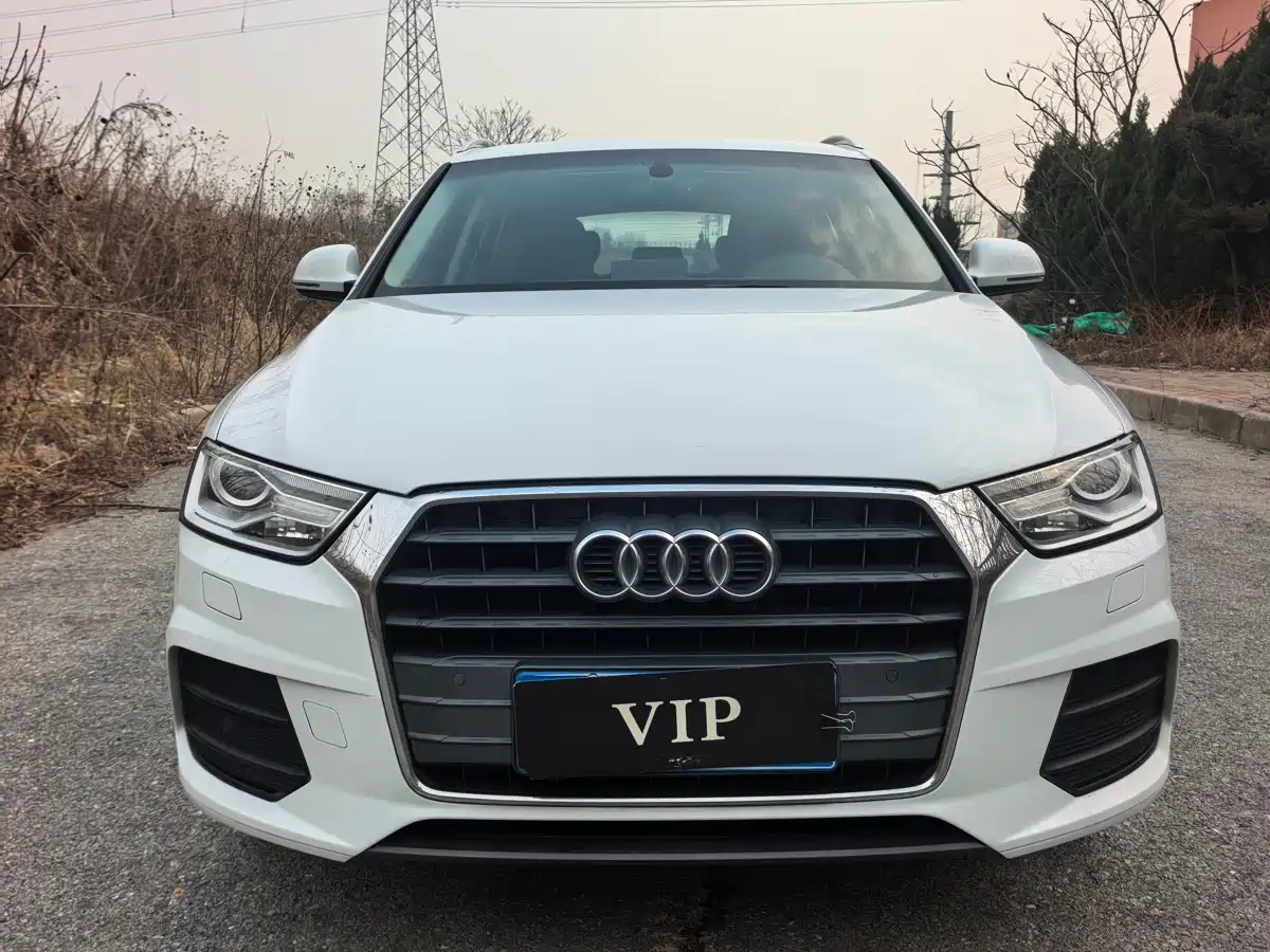 Audi Q3 2017 30 TFSI Fashion