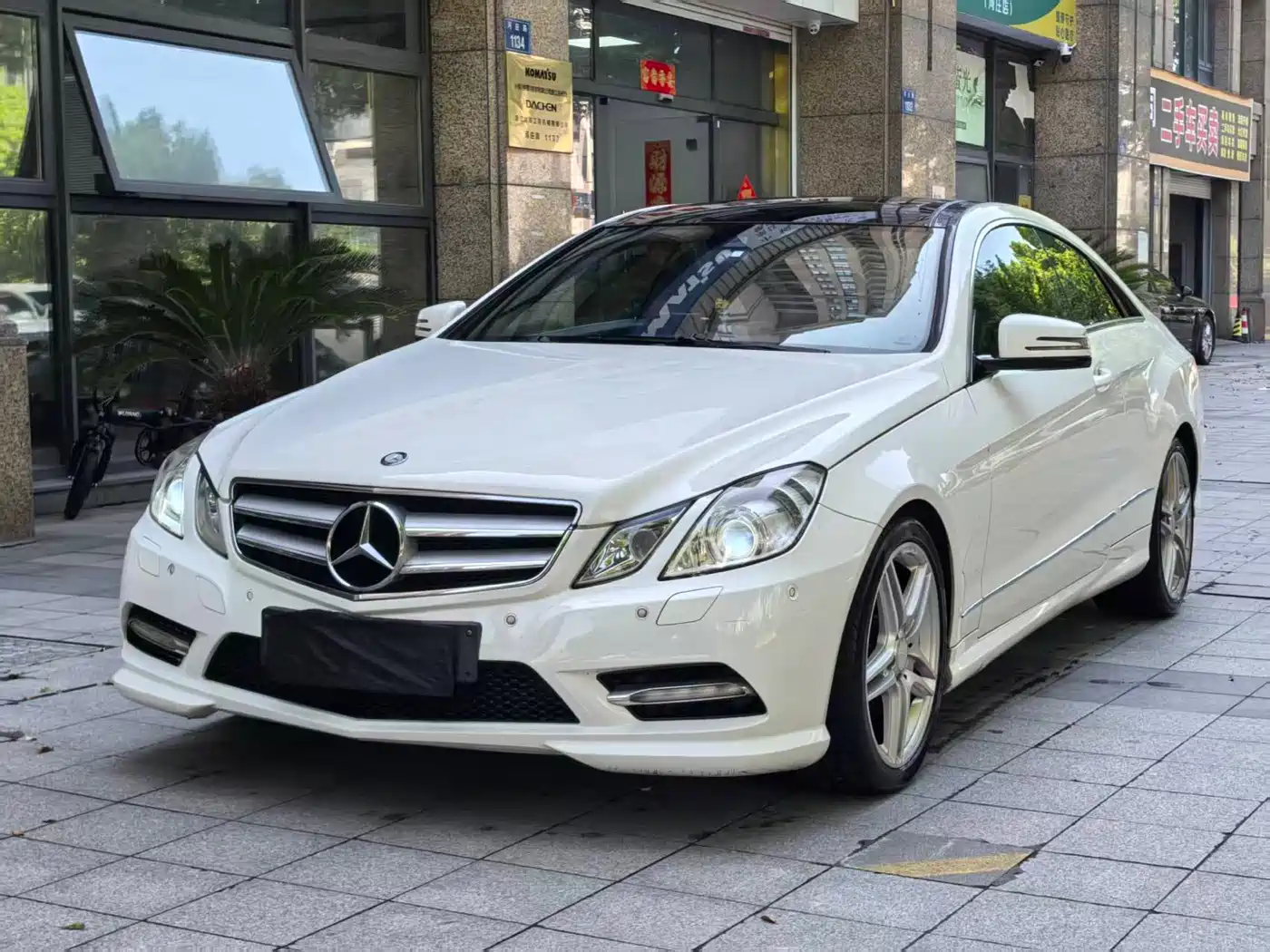 Mercedes-Benz E-Class (Import) 2012 E 260 CGI Coupe
