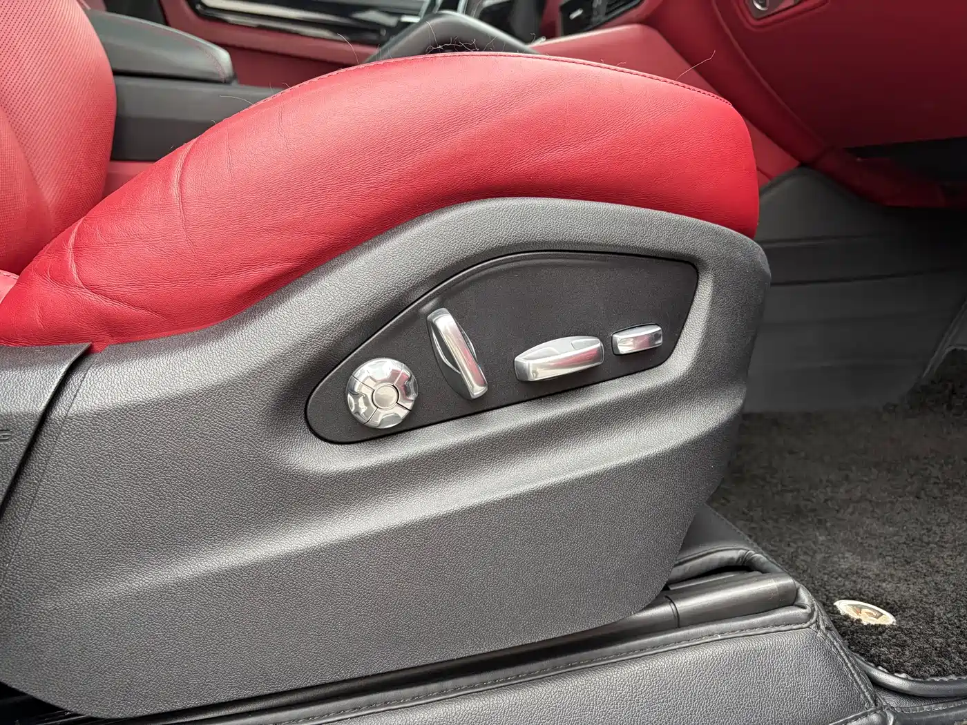 PORSCHE CAYENNE NEW ENERGY