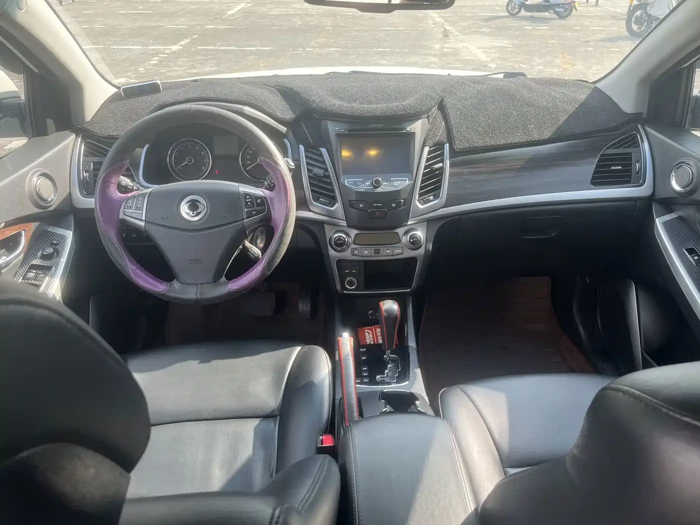 SsangYong Korando 2014 2014 2.0L Gasoline 4WD Automatic Luxury Navigation Edition