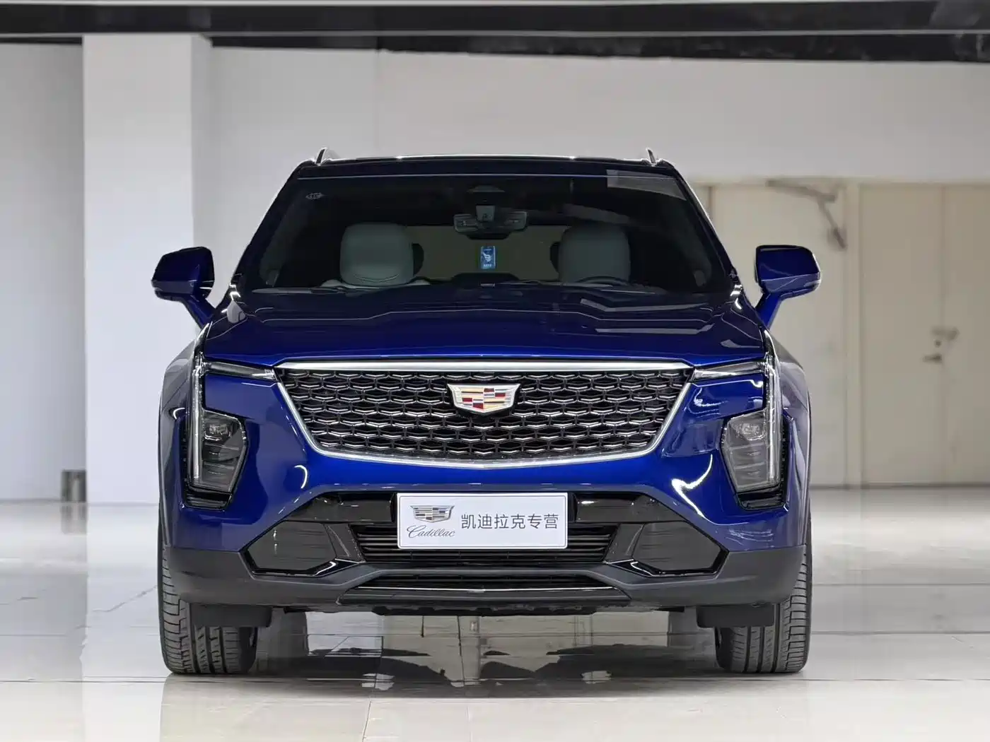 2024 Cadillac XT4