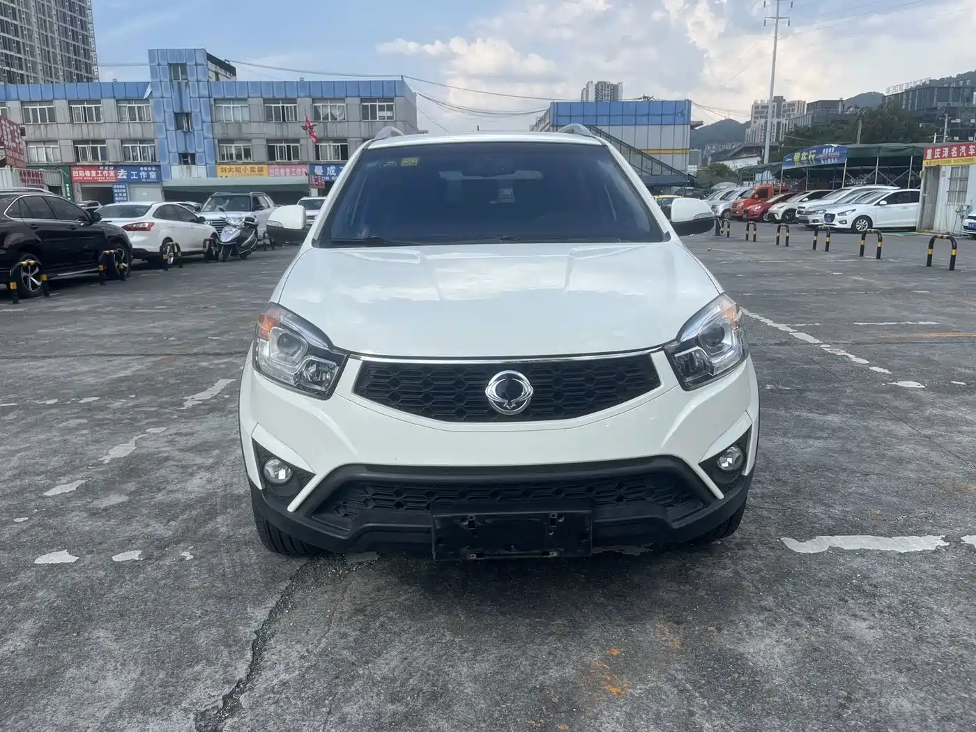 SsangYong Korando 2014 2014 2.0L Gasoline 4WD Automatic Luxury Navigation Edition