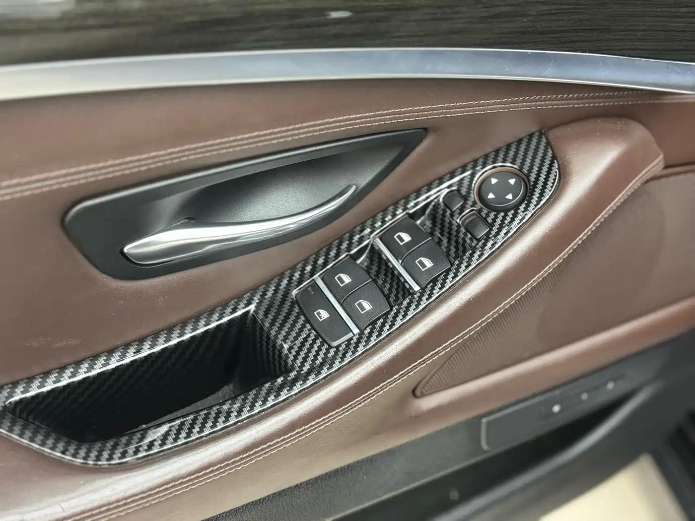 BMW 5 Series 2014 525Li Luxury Design Package фото 9