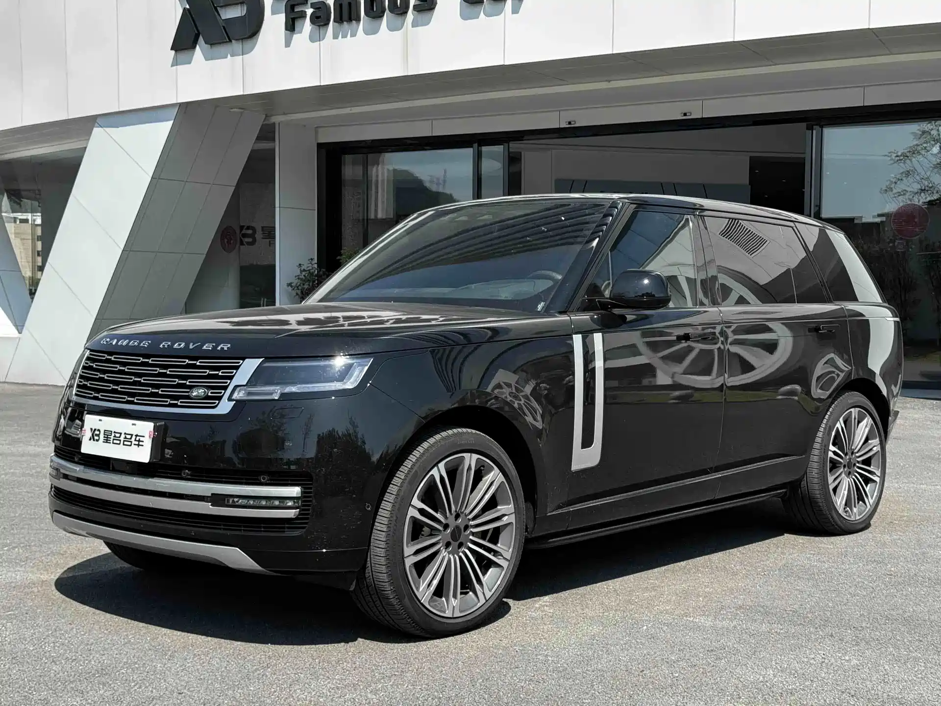 Фото 1 - Land Rover Range Rover