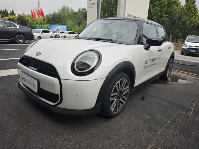 MINI 2025