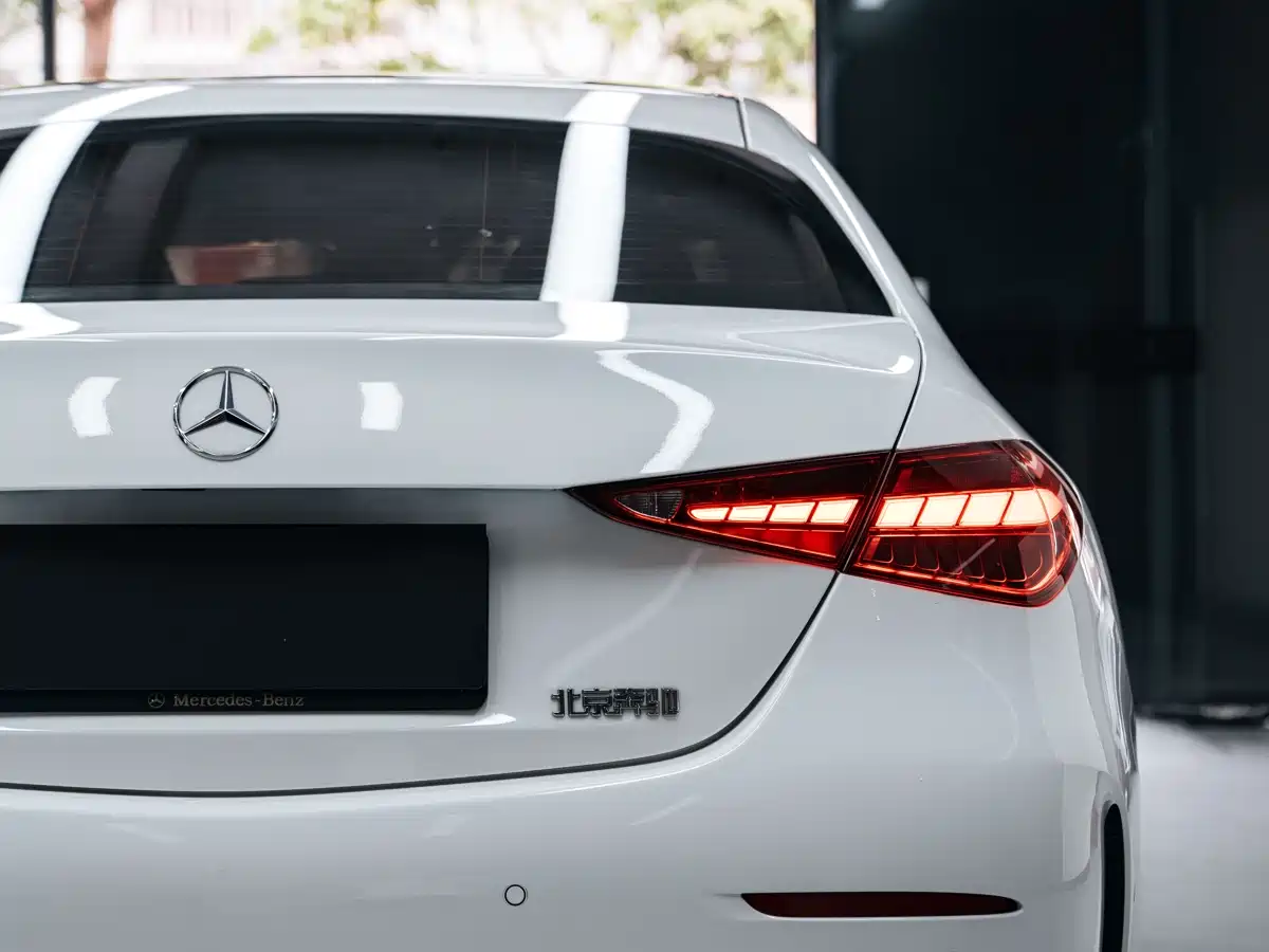 Mercedes-Benz C-Class 2025 C 260 L Sport Edition фото 6
