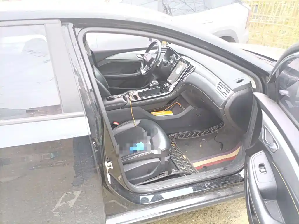Roewe i6 MAX 2021 2020 300TGI Auto Cool Edition