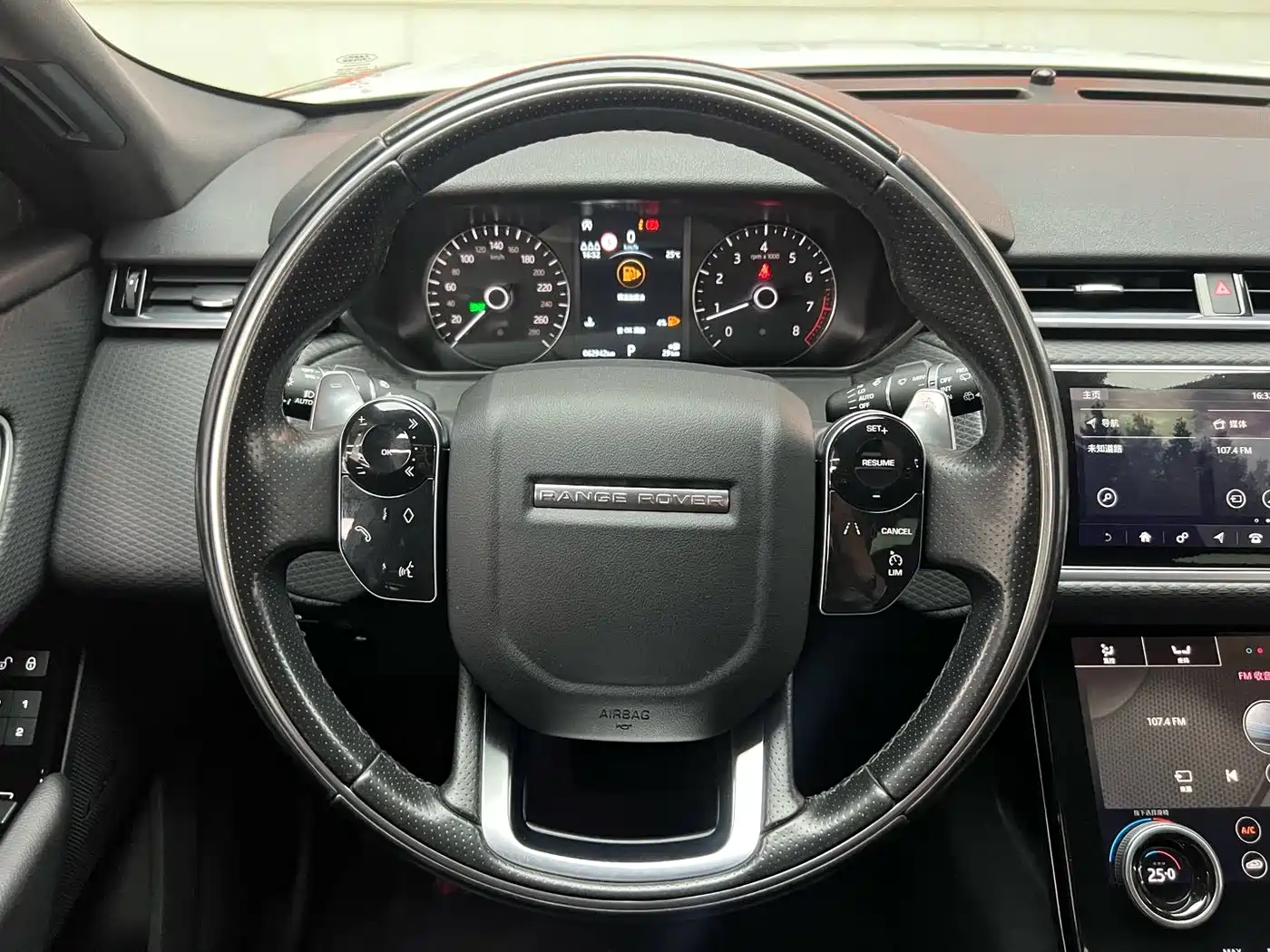 Land Rover Range Rover Velar 2020 P250 R-DYNAMIC S фото 14