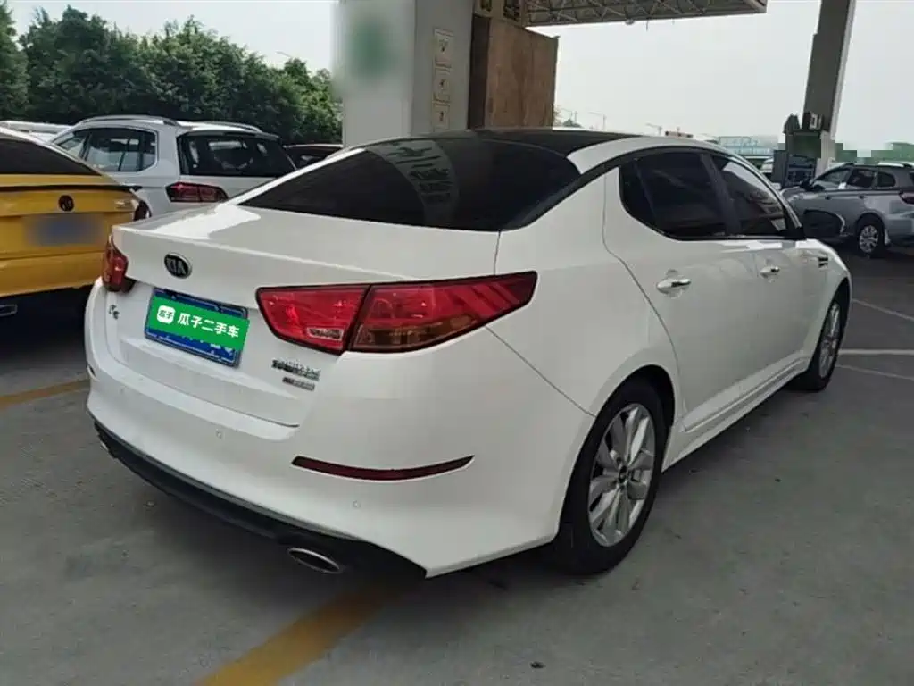 Kia K5 2015 2.0L Automatic GLS фото 5