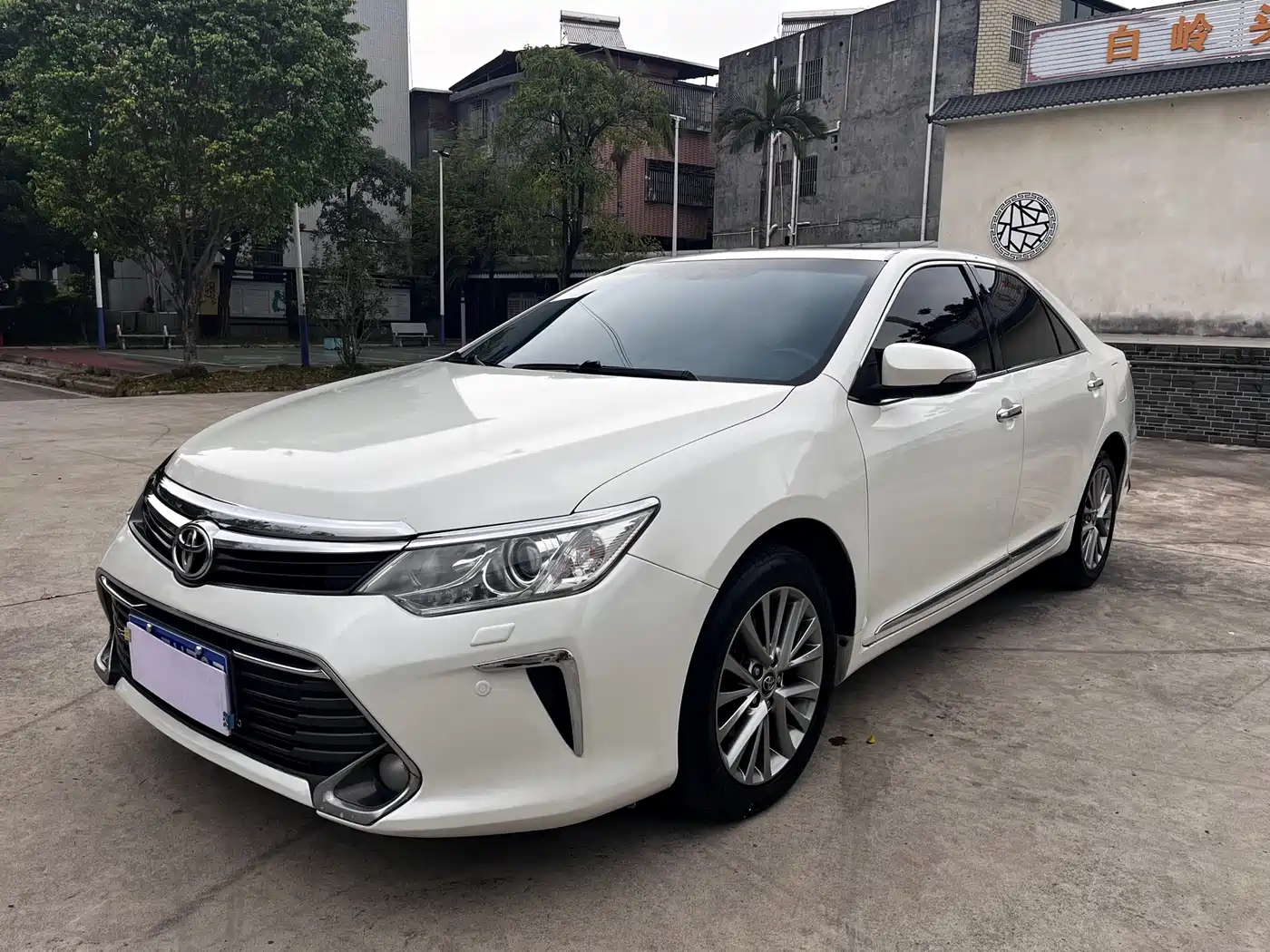 Toyota Camry 2016 2.5G 10th Anniversary Luxury Navigation Edition