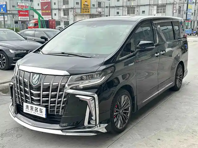 Toyota Alphard 2021