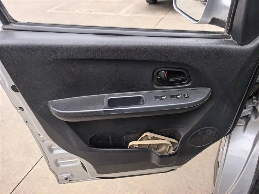 CHANGAN CHANGAN RUIXING M60