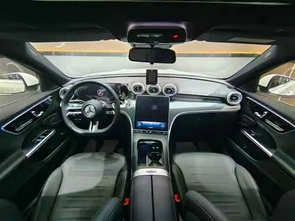 Mercedes-Benz C-Class 2023 C 260 L Sport фото 4